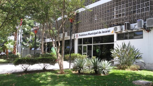 dívidas em Jacareí